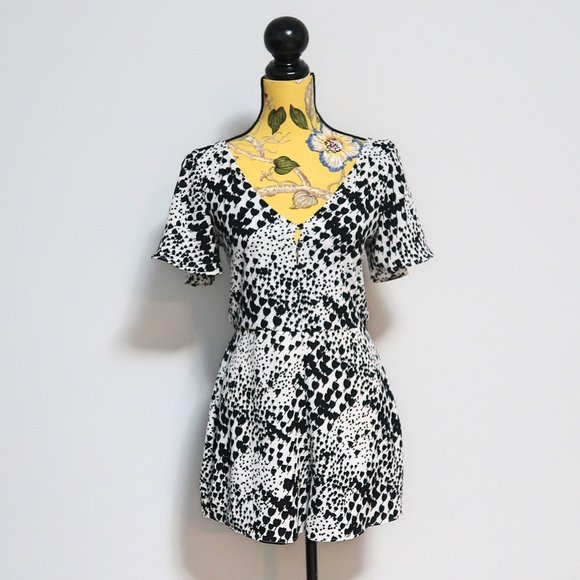 Zara Black and White Patterned Romper - Picture 1 of 8